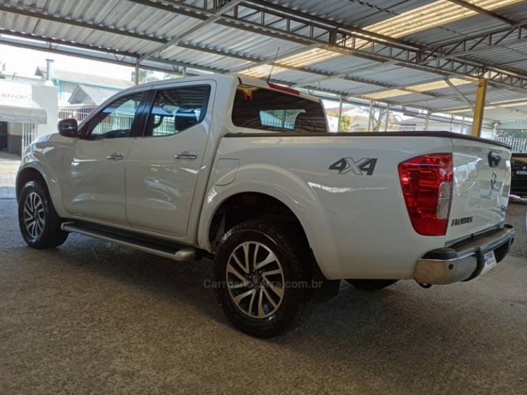 NISSAN - FRONTIER - 2021/2021 - Branca - R$ 169.900,00