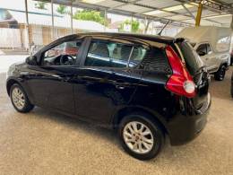 FIAT - PALIO - 2012/2013 - Preta - R$ 35.900,00