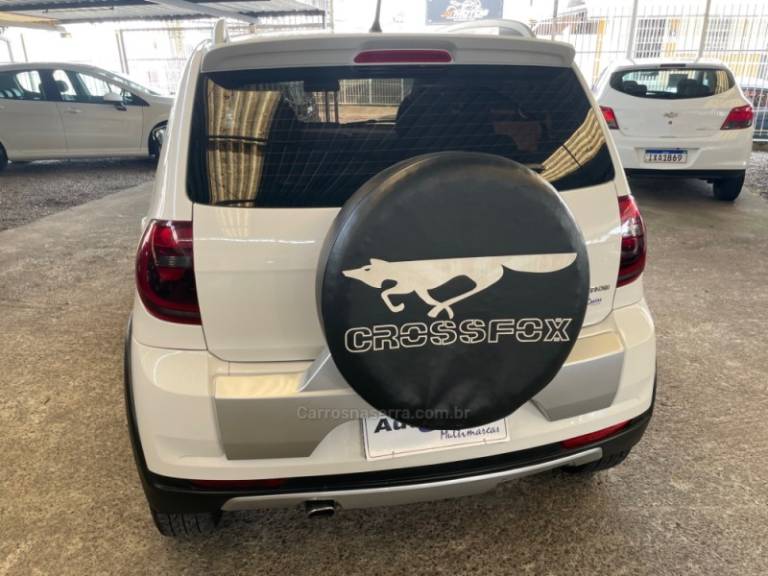 VOLKSWAGEN - CROSSFOX - 2013/2013 - Branca - R$ 42.900,00