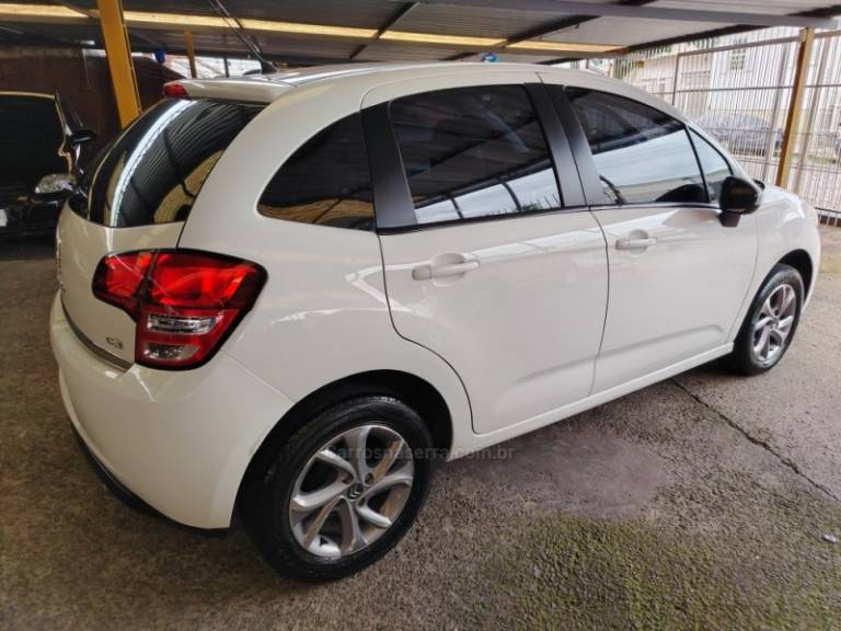 CITROËN - C3 - 2015/2015 - Branca - R$ 42.900,00