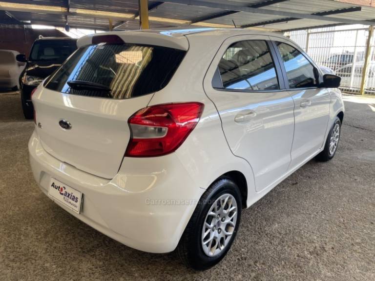 FORD - KA - 2018/2018 - Branca - R$ 41.900,00