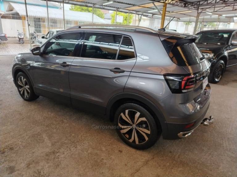 VOLKSWAGEN - T-CROSS - 2021/2021 - Cinza - R$ 109.900,00