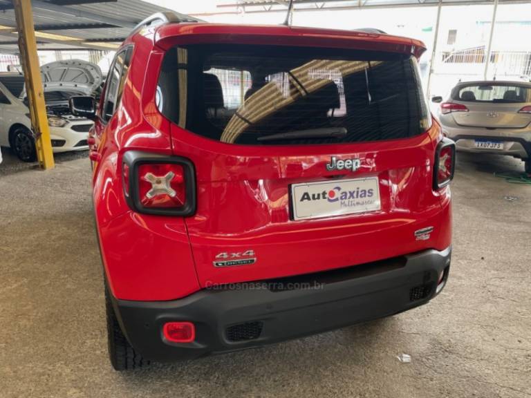 JEEP - RENEGADE - 2015/2016 - Vermelha - R$ 84.900,00