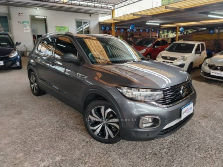 VOLKSWAGEN - T-CROSS - 2021/2021 - Cinza - R$ 109.900,00