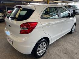 FORD - KA - 2016/2017 - Branca - R$ 43.500,00