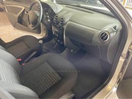 RENAULT - SANDERO - 2014/2014 - Prata - R$ 33.000,00