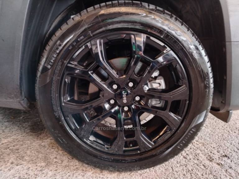 JEEP - RENEGADE - 2022/2022 - Cinza - R$ 101.900,00