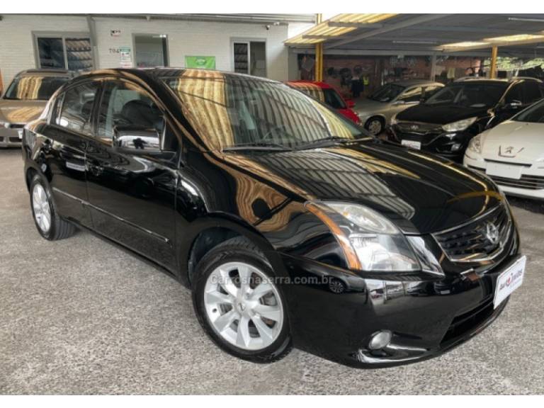 NISSAN - SENTRA - 2012/2013 - Preta - R$ 43.900,00