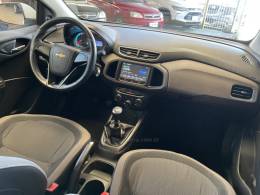 CHEVROLET - PRISMA - 2015/2015 - Branca - R$ 46.500,00