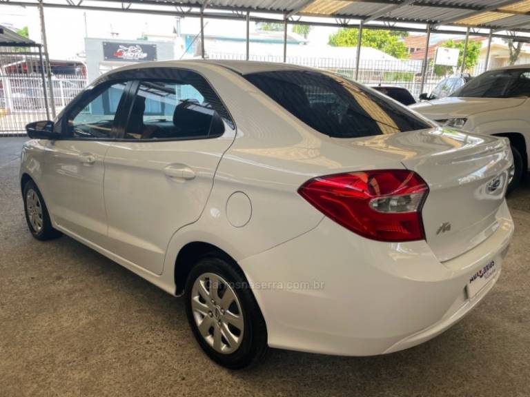 FORD - KA - 2015/2016 - Branca - R$ 44.900,00