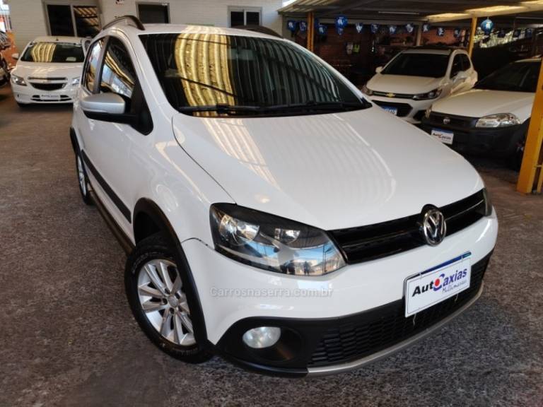 VOLKSWAGEN - CROSSFOX - 2014/2014 - Branca - R$ 44.900,00