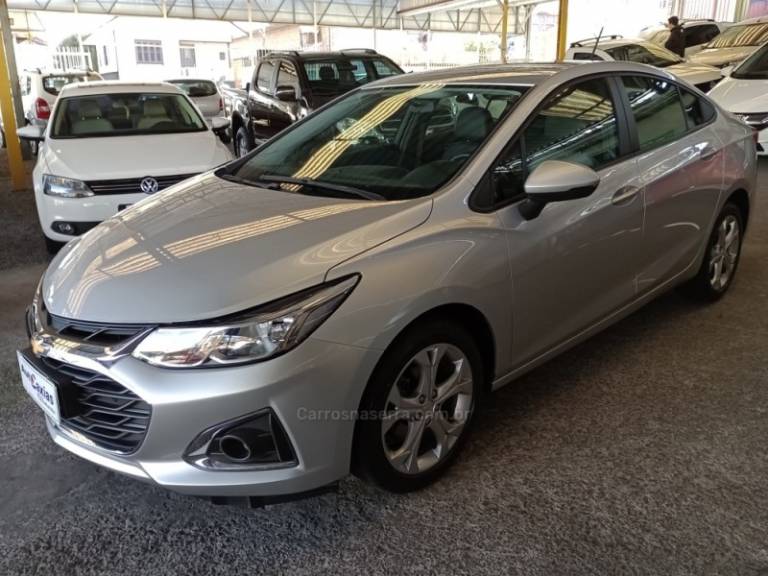 CHEVROLET - CRUZE - 2022/2022 - Prata - R$ 106.000,00