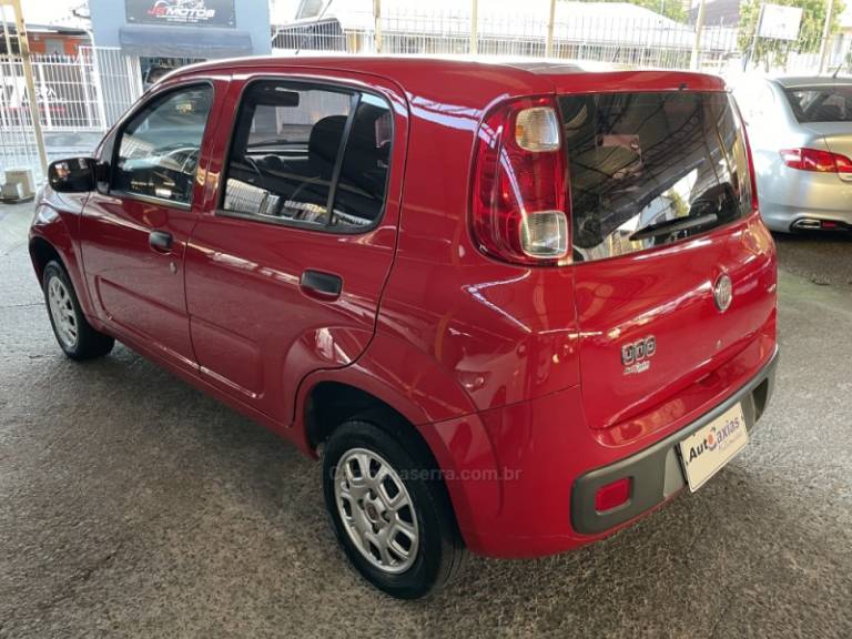 FIAT - UNO - 2014/2014 - Vermelha - R$ 29.900,00
