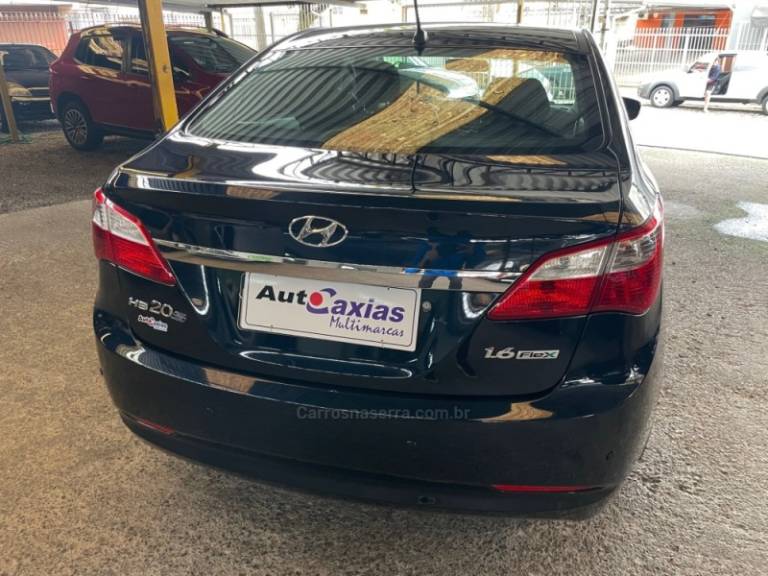 HYUNDAI - HB20S - 2013/2014 - Azul - R$ 51.900,00
