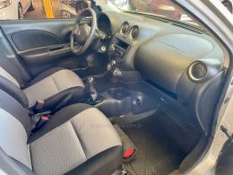 NISSAN - MARCH - 2014/2014 - Prata - R$ 34.900,00