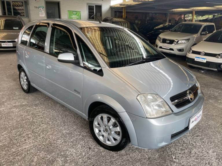 CHEVROLET - MERIVA - 2007/2007 - Prata - R$ 29.900,00