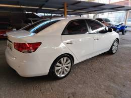 KIA MOTORS - CERATO - 2011/2011 - Branca - R$ 44.900,00