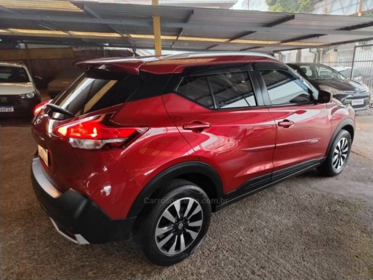 NISSAN - KICKS - 2018/2018 - Vermelha - R$ 74.900,00