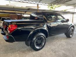 MITSUBISHI - L200 TRITON - 2015/2015 - Preta - R$ 134.000,00