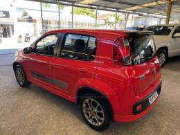 FIAT - UNO - 2014/2014 - Vermelha - R$ 39.900,00