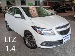 CHEVROLET - ONIX - 2016/2016 - Branca - R$ 54.000,00