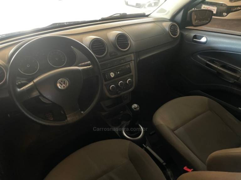 VOLKSWAGEN - VOYAGE - 2010/2010 - Branca - R$ 22.900,00