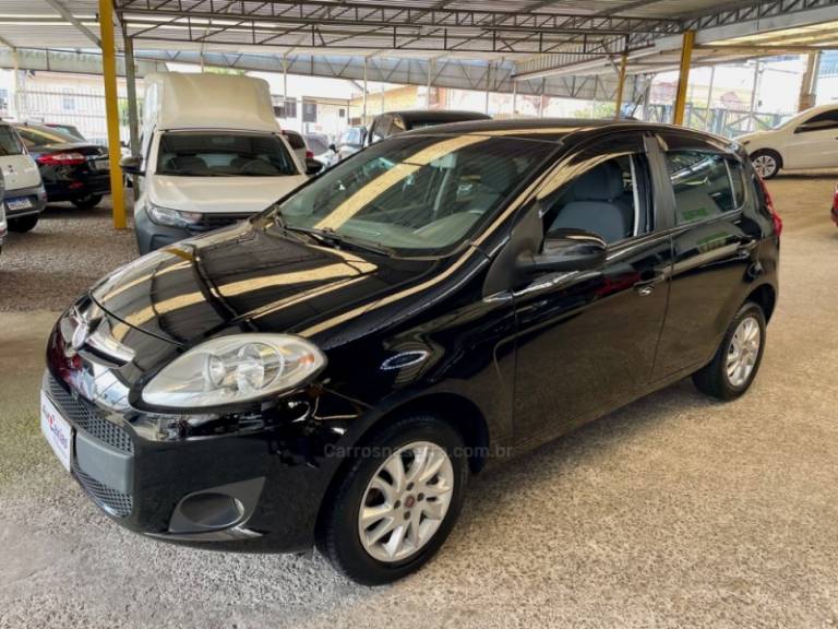 FIAT - PALIO - 2012/2013 - Preta - R$ 35.900,00