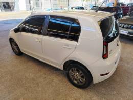VOLKSWAGEN - UP - 2020/2020 - Branca - R$ 58.900,00