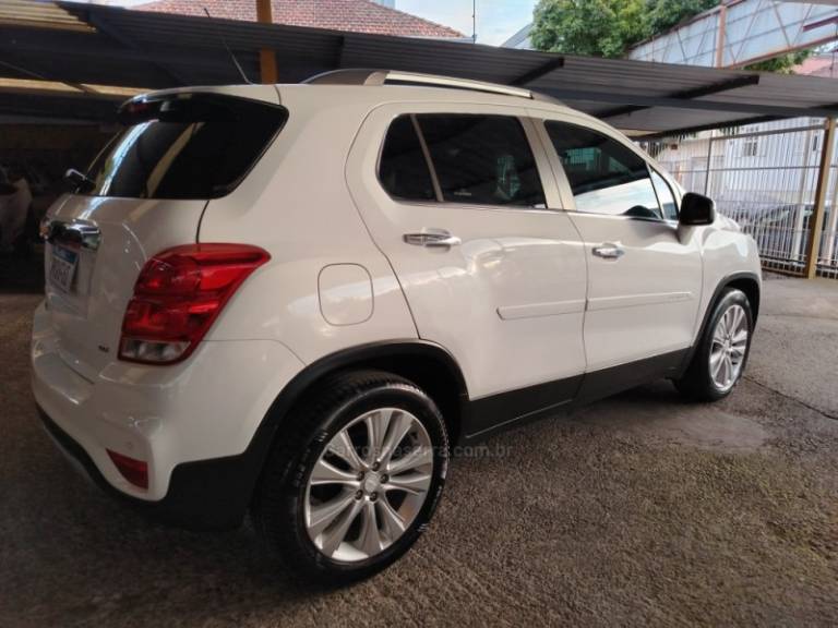 CHEVROLET - TRACKER - 2017/2017 - Branca - R$ 82.900,00
