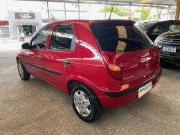 CHEVROLET - CELTA - 2003/2004 - Vermelha - R$ 19.500,00