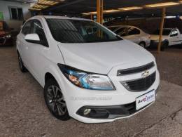 CHEVROLET - ONIX - 2016/2016 - Branca - R$ 54.900,00