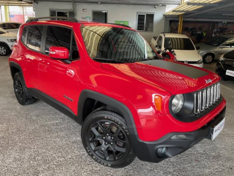 JEEP - RENEGADE - 2015/2016 - Vermelha - R$ 84.900,00