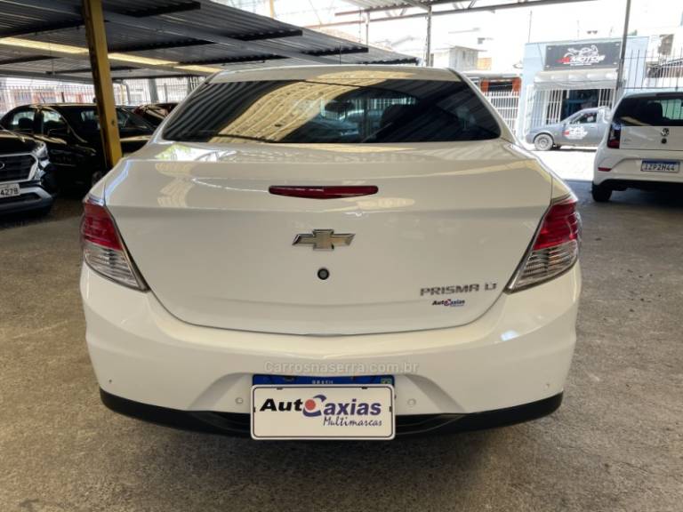 CHEVROLET - PRISMA - 2015/2015 - Branca - R$ 46.500,00
