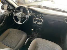 CHEVROLET - CELTA - 2003/2004 - Vermelha - R$ 19.500,00