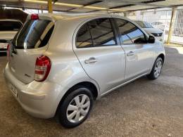 NISSAN - MARCH - 2014/2014 - Prata - R$ 34.900,00